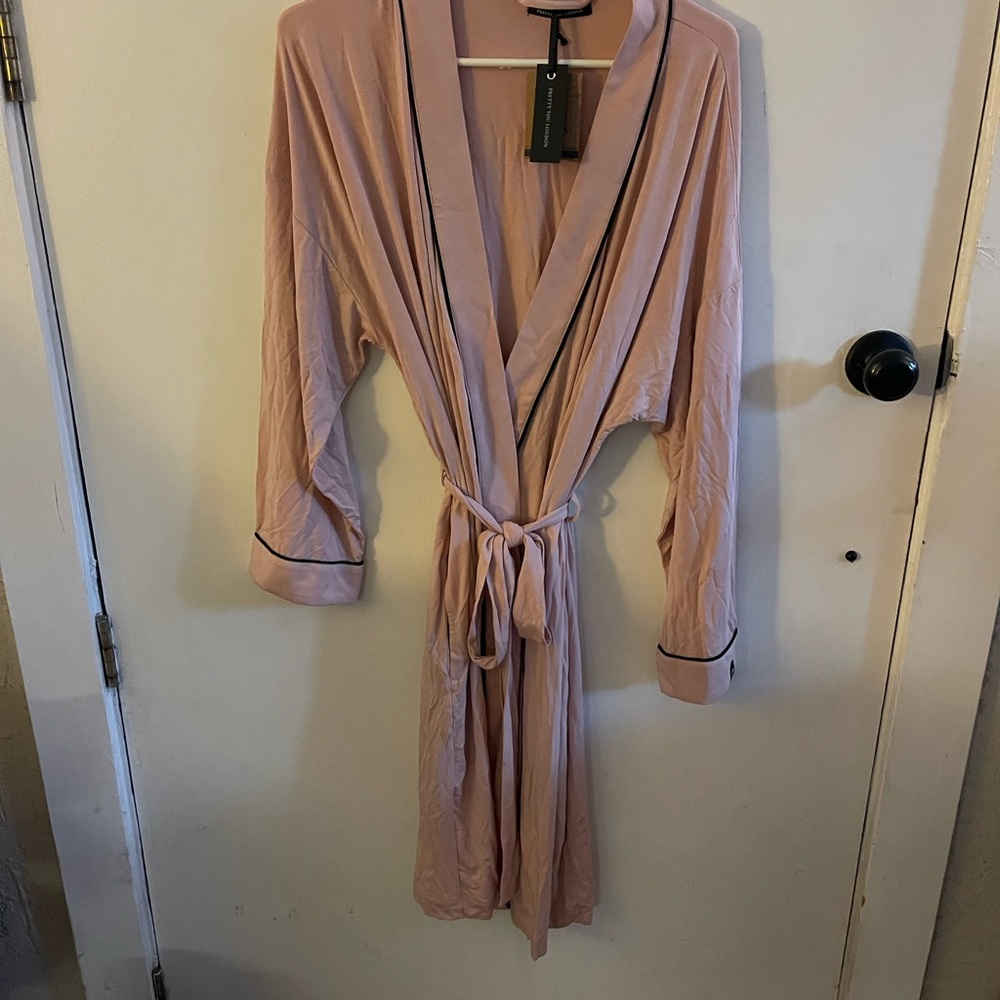 Pretty you London Kimono